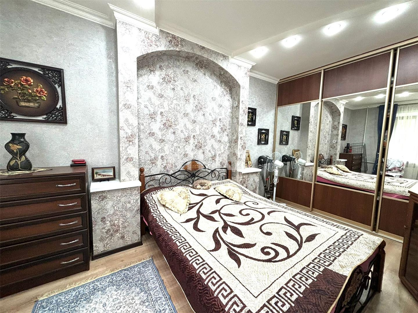 Продажа 2-комнатной квартиры, 47 м², ул. Ермекова в Караганде - фото 3