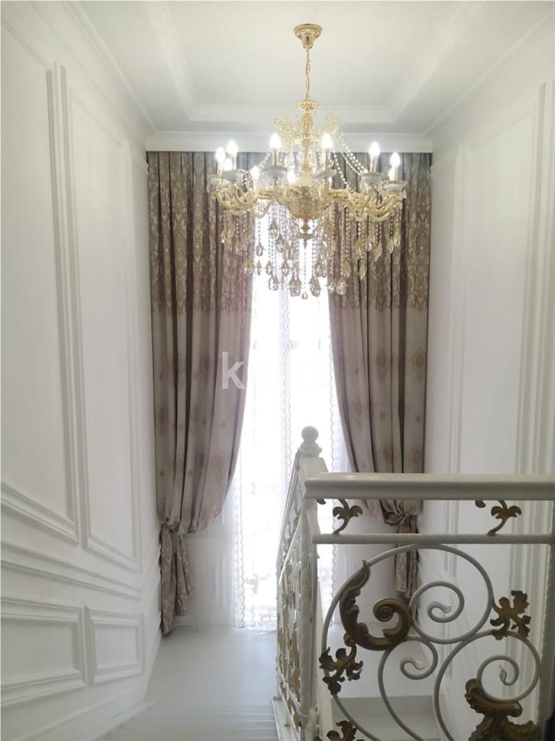 Продажа 5-комнатного дома, 520 м², ул. Муканова в Караганде - фото 39