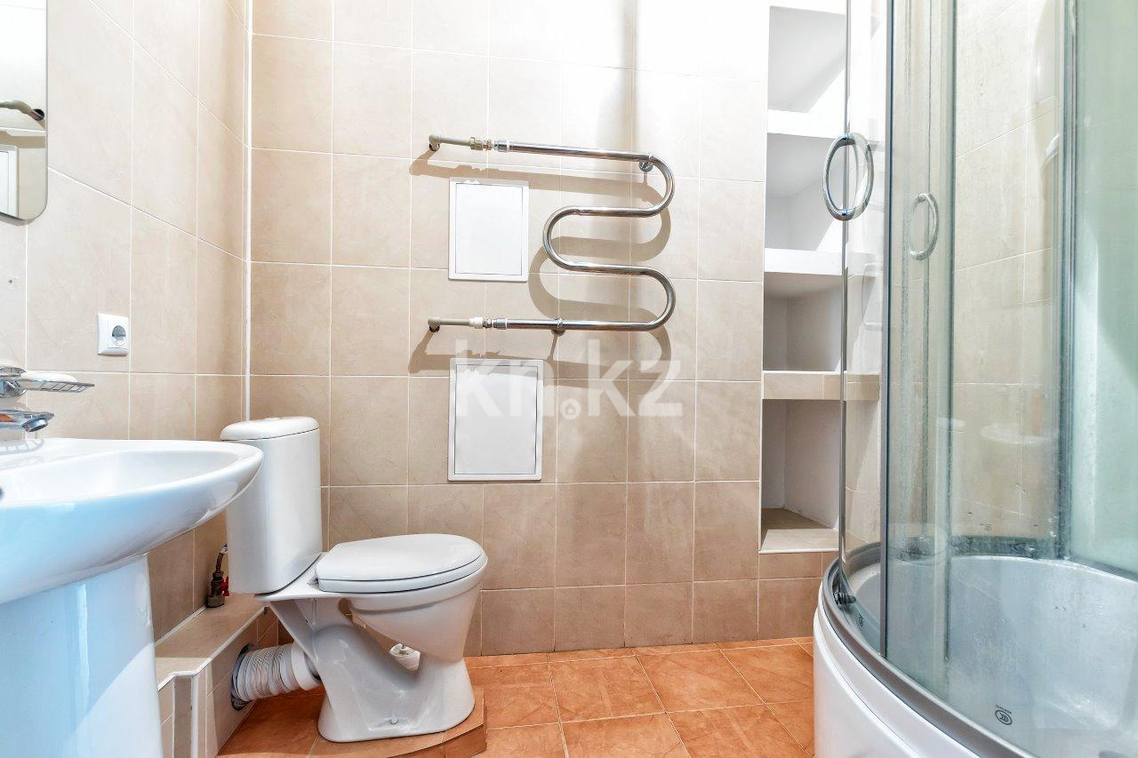 Аренда 1-комнатной квартиры посуточно, 50 м², ул. Достык, дом  5 - ул. Сауран в Астане - фото 5