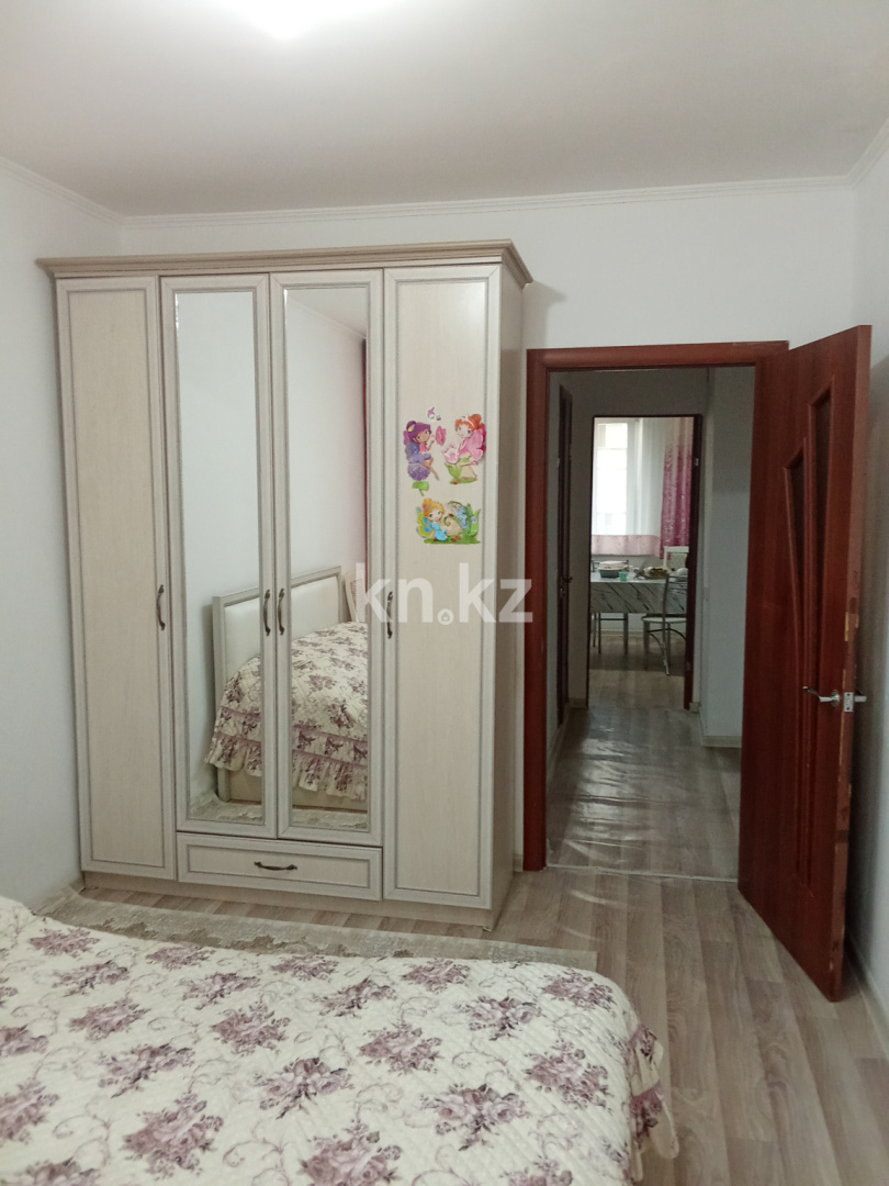 Продажа 3-комнатной квартиры, 63 м², мкр-н Степной-3, дом  7 в Караганде - фото 13