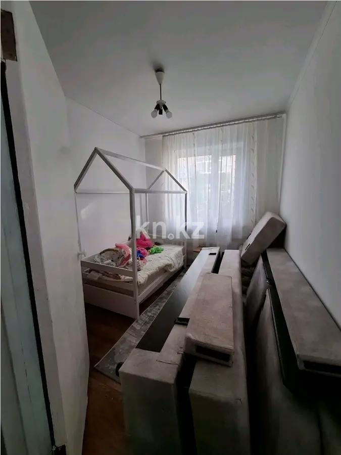 Продажа 4-комнатной квартиры, 60 м², ул. Казахстанская, дом  124/1 в Шахтинске - фото 8