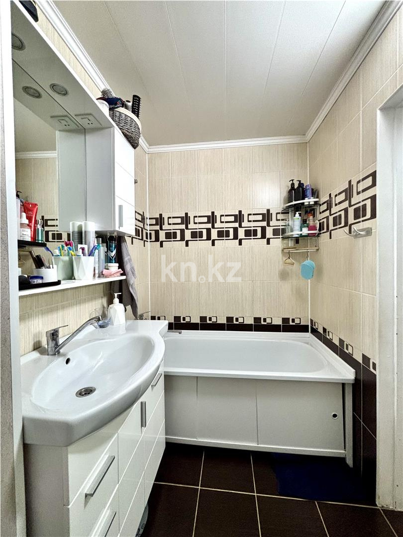 Продажа 3-комнатной квартиры, 74 м² в Караганде - фото 12