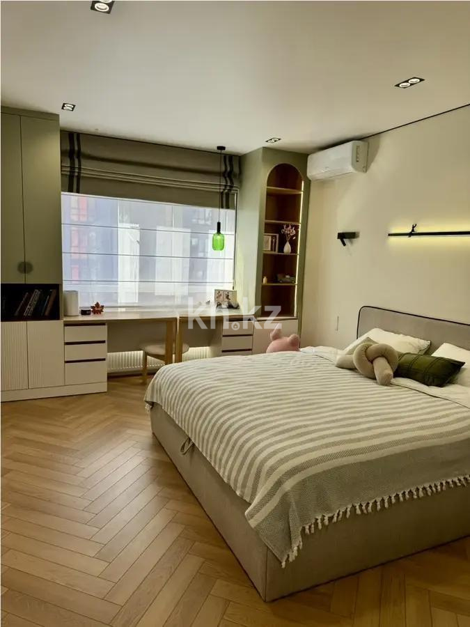 Продажа 3-комнатной квартиры, 88 м², мкр. Думан-2, дом  63 в Алматы