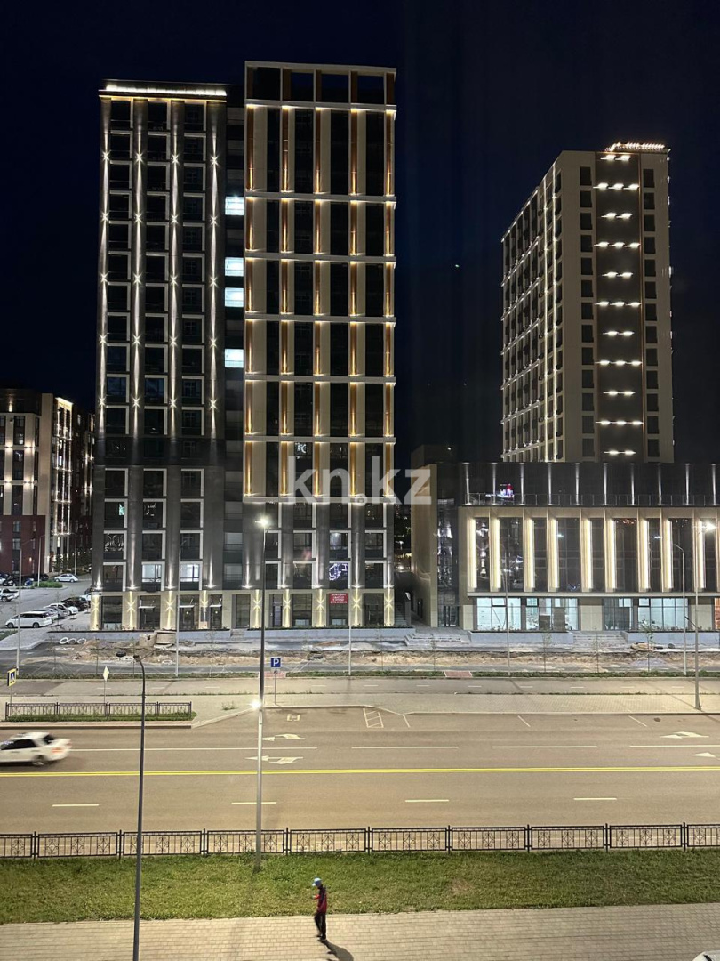 Продажа 4-комнатной квартиры, 129 м² в Караганде