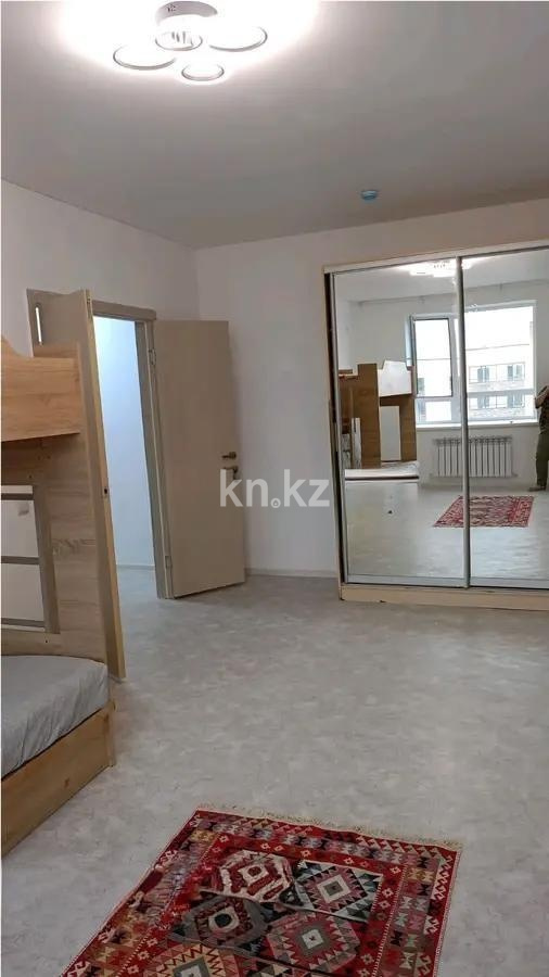 Продажа 1-комнатной квартиры, 39 м² в Астане