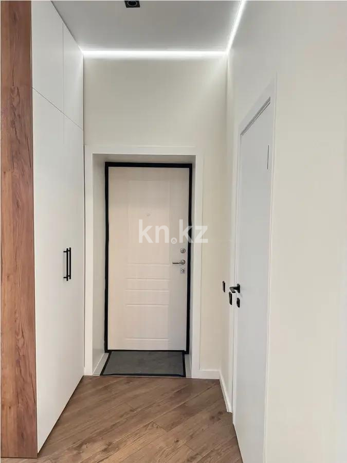 Продажа 2-комнатной квартиры, 39 м², ул. Омарова, дом  21/1 в Астане - фото 4