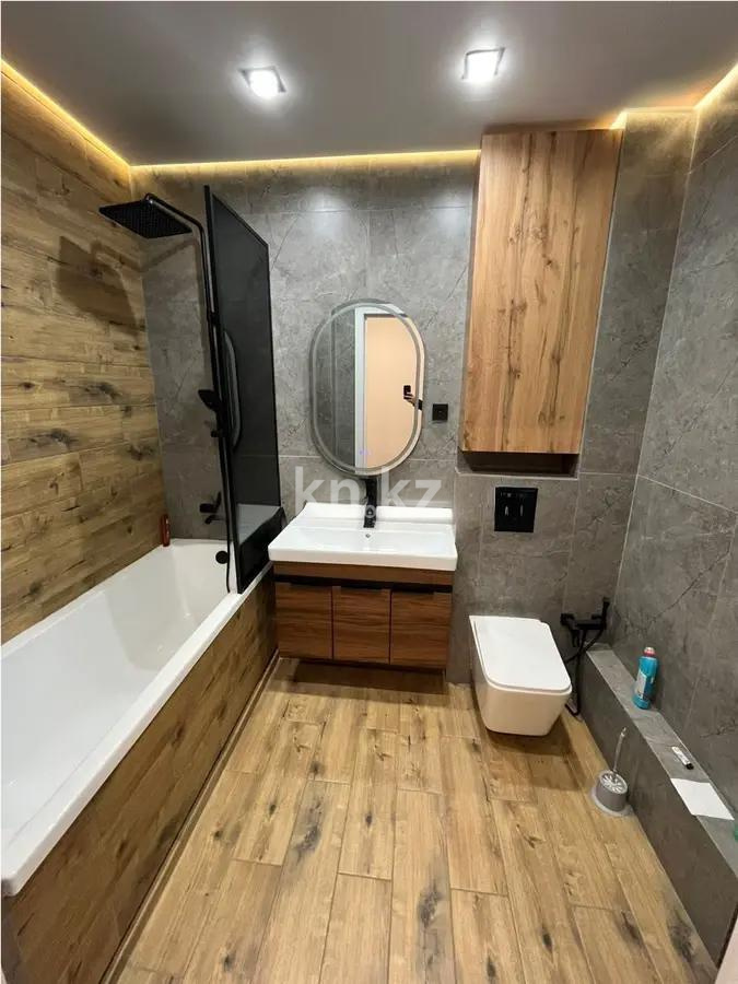 Продажа 2-комнатной квартиры, 57 м², ул. Утепова, дом  31 в Алматы - фото 4