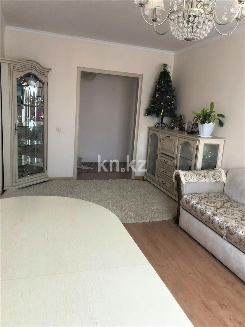 Продажа 4-комнатной квартиры, 100 м², мкр-н 8-й в Темиртау - фото 2