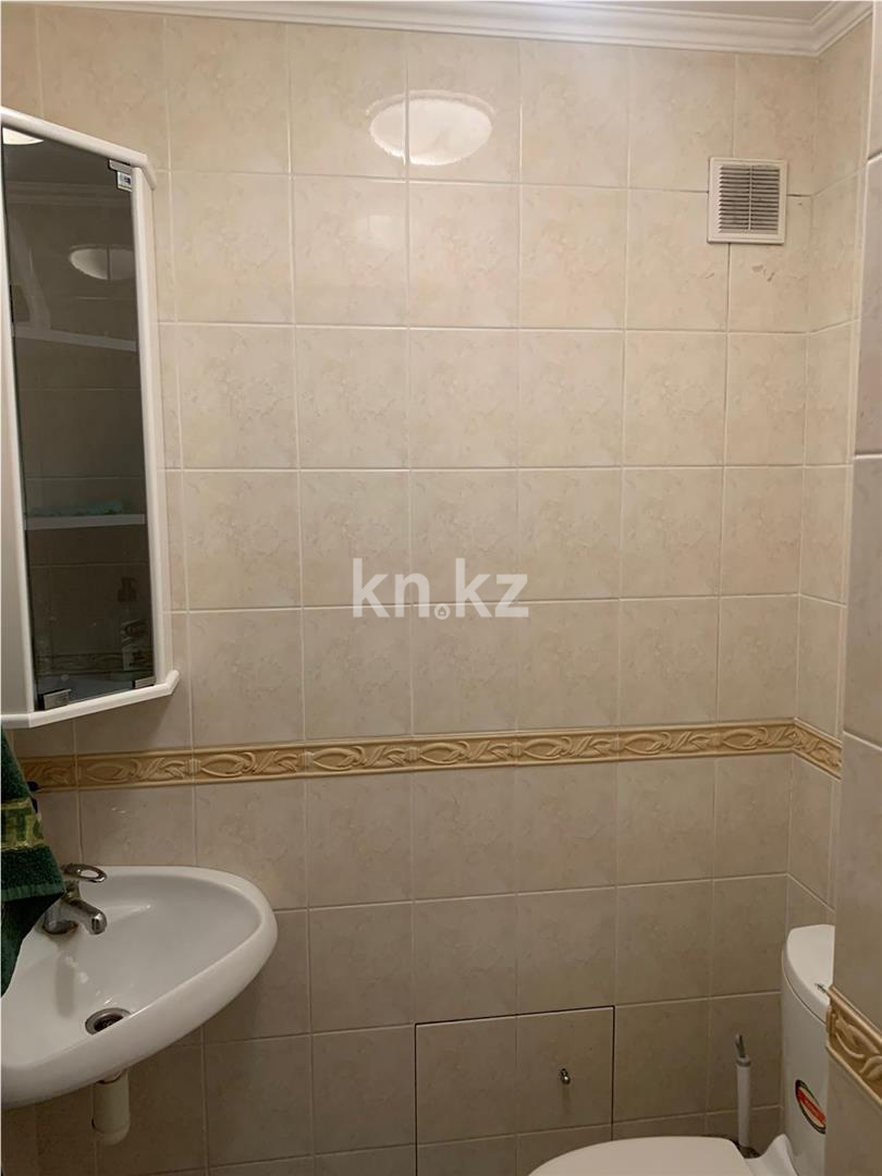 Продажа 3-комнатной квартиры, 92 м², пр. Н. Абдирова, дом  15 в Караганде - фото 8