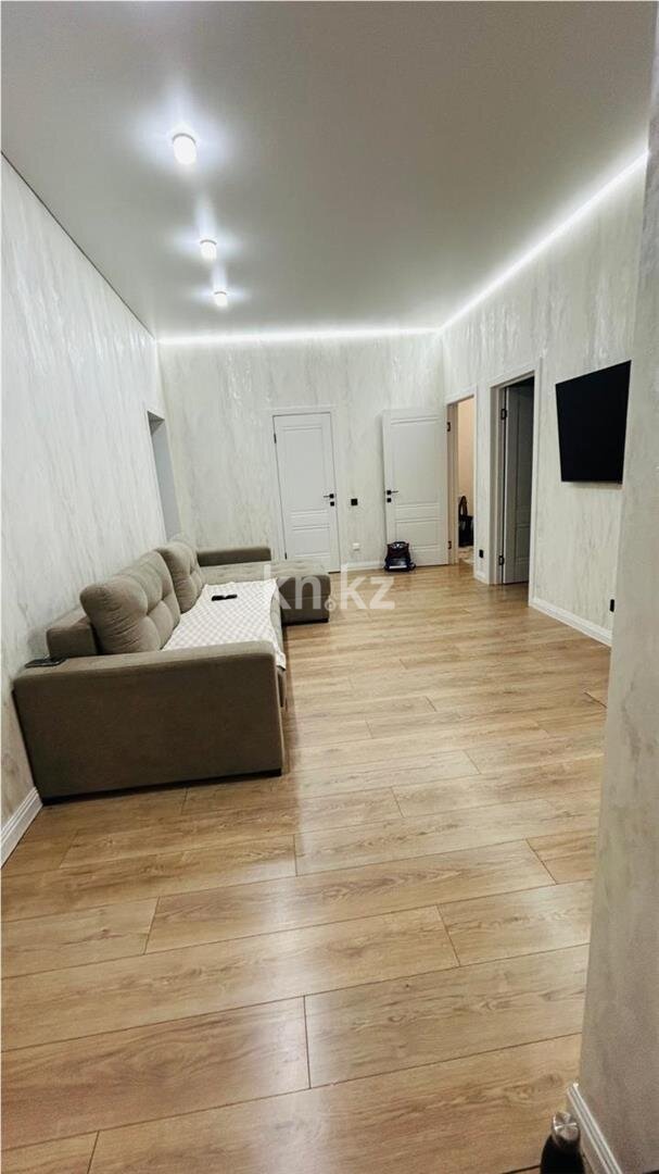 Продажа 3-комнатной квартиры, 95 м² в Караганде - фото 3