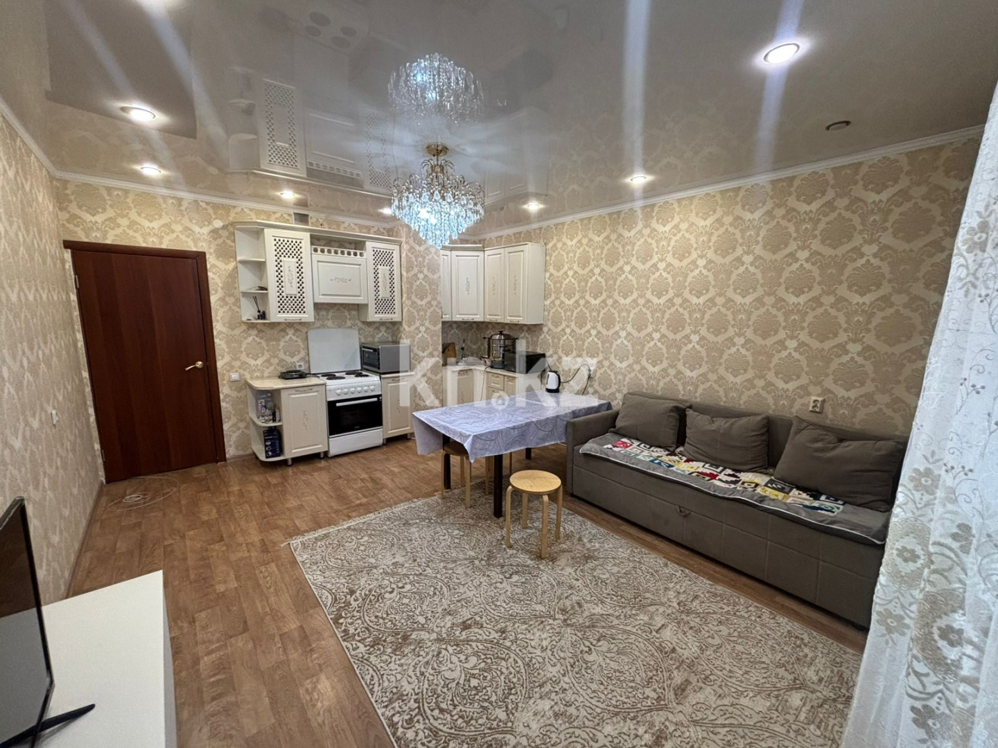 Продажа 2-комнатной квартиры, 61 м² в Караганде - фото 2