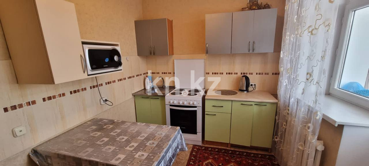 Аренда 2-комнатной квартиры, 54 м² в Астане