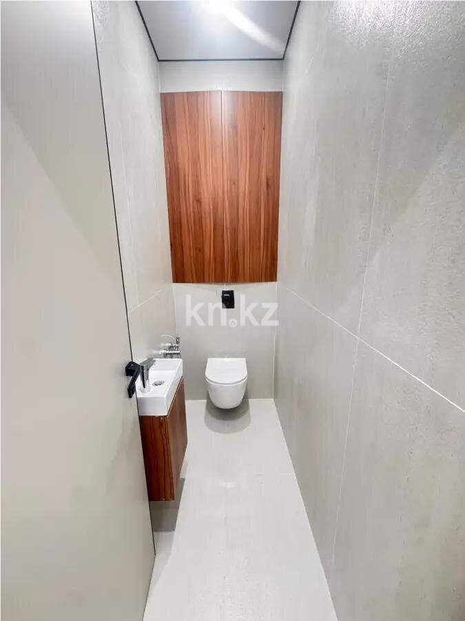 Продажа 4-комнатной квартиры, 73 м² в Алматы - фото 7