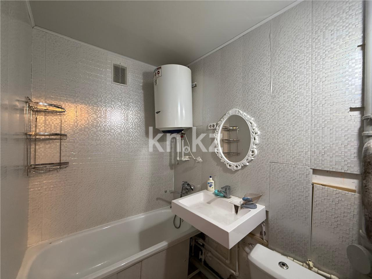 Продажа 2-комнатной квартиры, 45 м², мкр-н 12, дом  22 в Караганде - фото 10