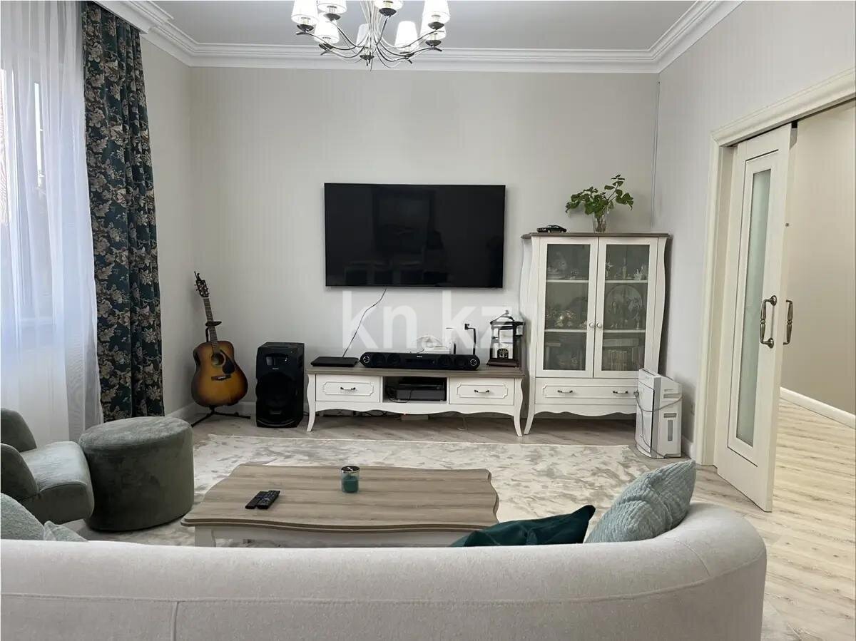 Продажа 4-комнатной квартиры, 154 м² в Астане