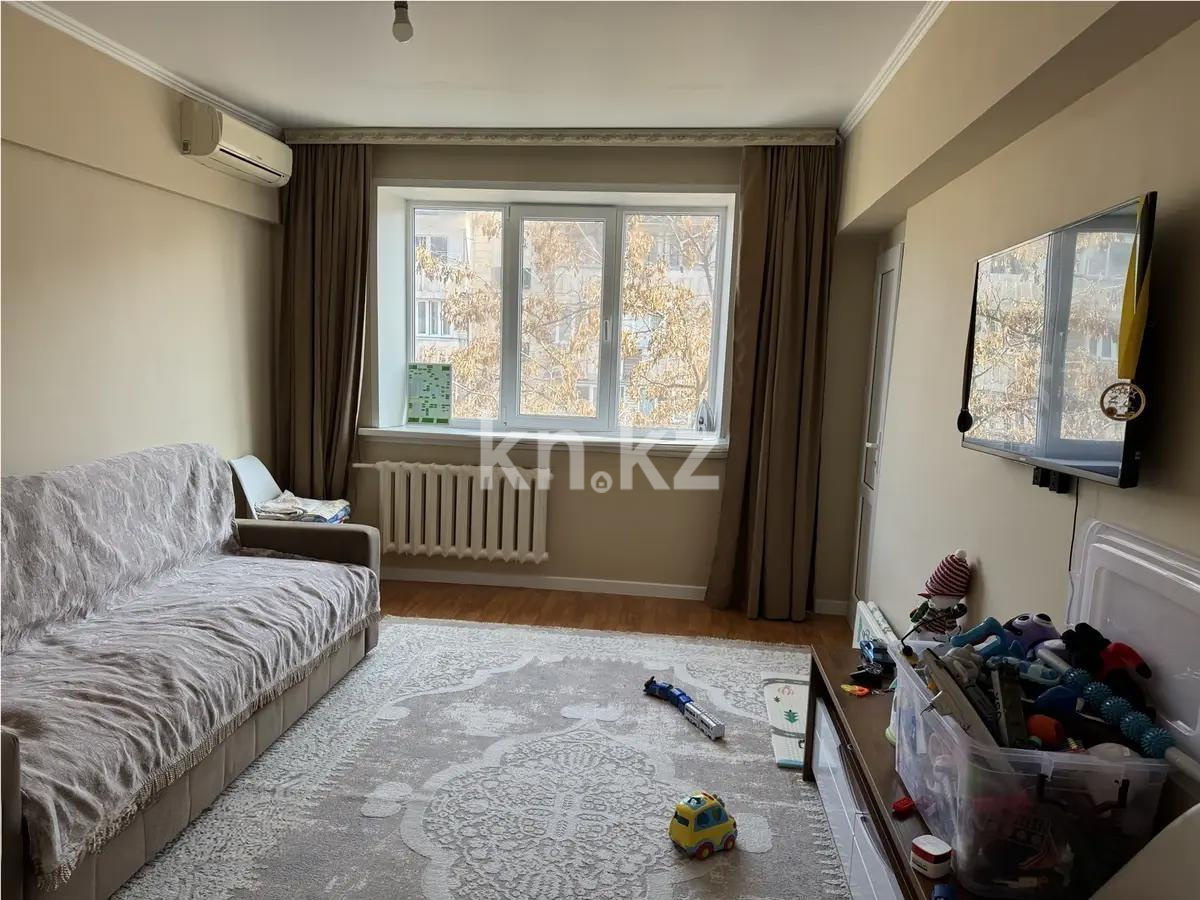 Продажа 3-комнатной квартиры, 70 м², ул. 20-я Линия, дом  198 в Алматы