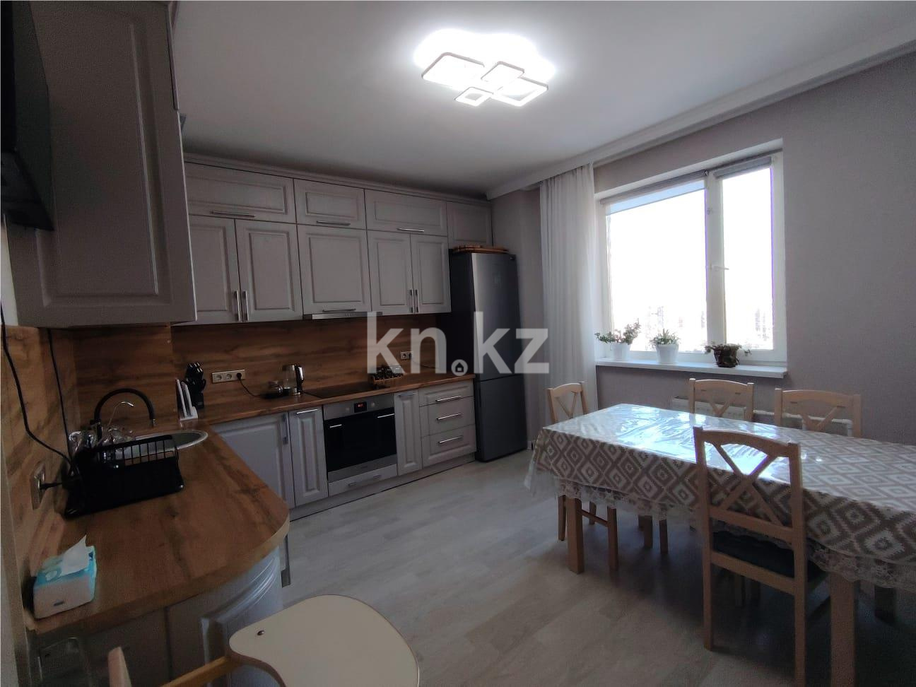 Продажа 3-комнатной квартиры, 81 м² в Караганде - фото 15