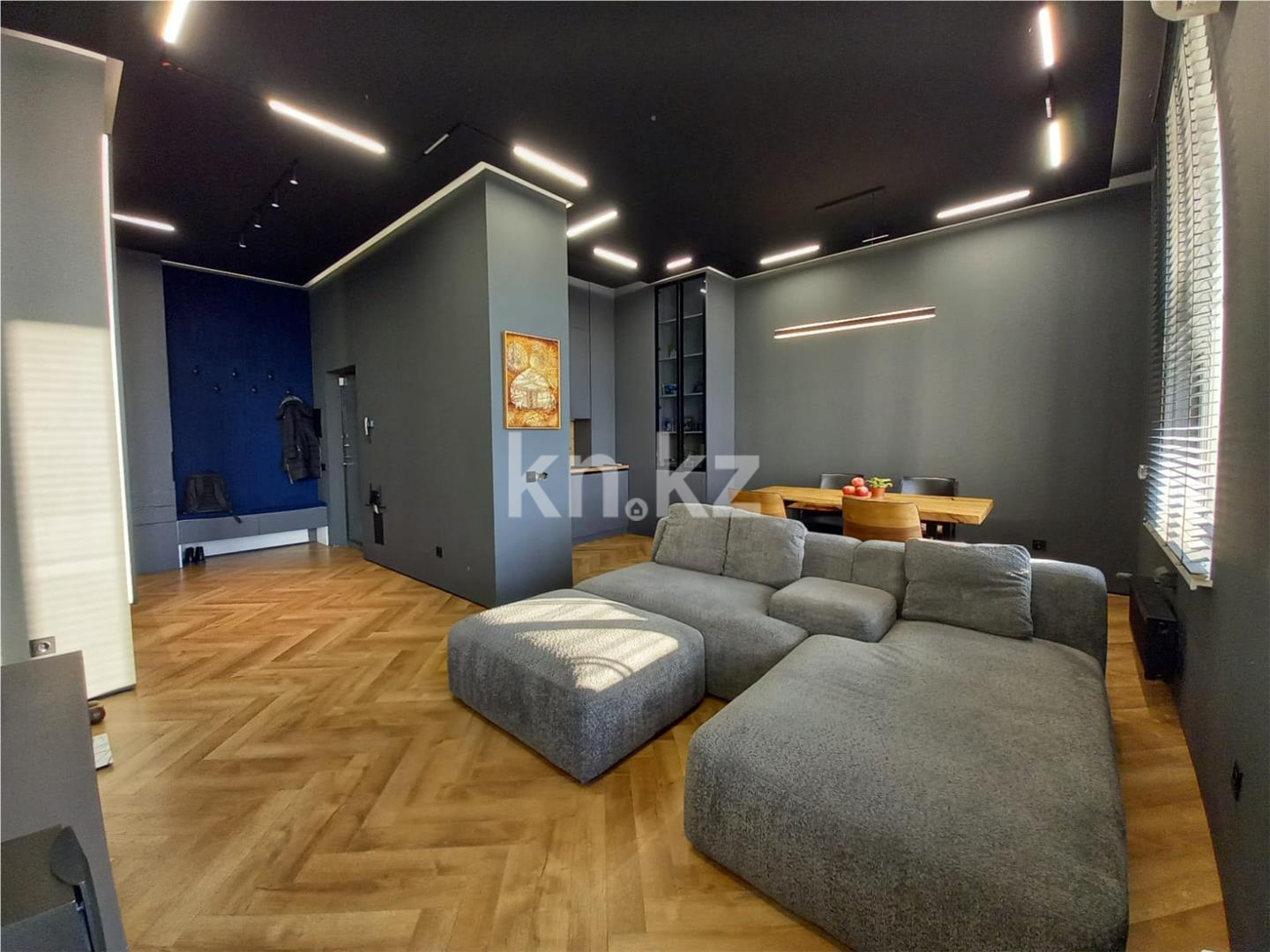 Продажа 4-комнатной квартиры, 95.1 м², ул. Байтурсынова в Астане