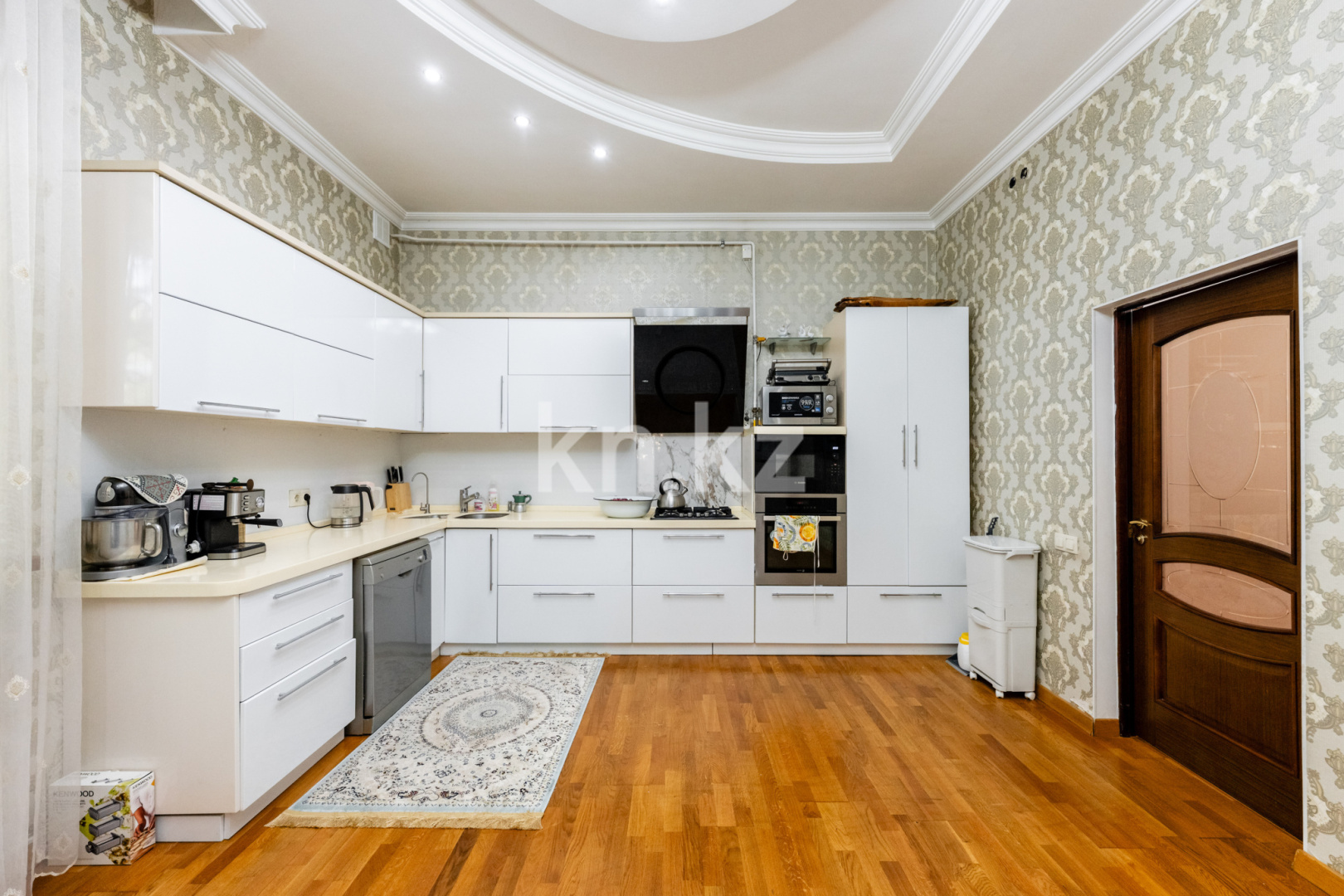 Продажа 7-комнатного дома, 349.6 м² в Астане - фото 23