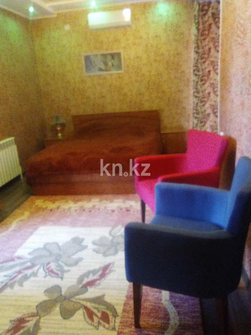 Аренда 1-комнатной квартиры посуточно, 35 м², ул. Победы, дом  105 в Уральске - фото 6