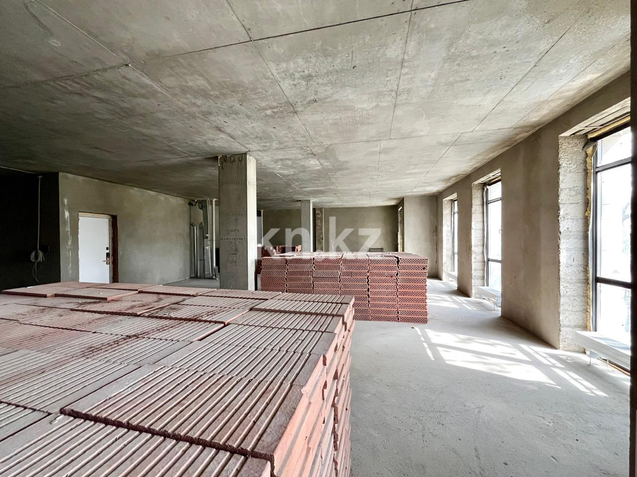 Продажа 4-комнатной квартиры, 160 м² в Караганде - фото 5