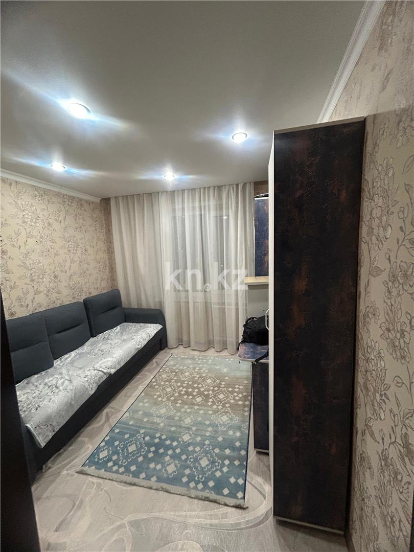 Продажа 3-комнатной квартиры, 62 м², мкр-н Восток-3 в Караганде - фото 2