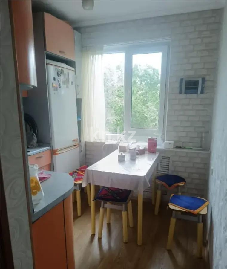 Продажа 3-комнатной квартиры, 58 м², ул. 6-й мик-н, дом  30а в Темиртау - фото 5
