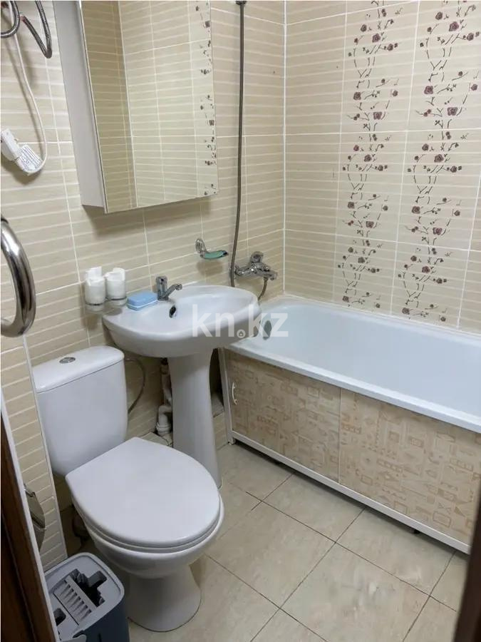 Продажа 2-комнатной квартиры, 45 м², пр. Н. Абдирова, дом  30/2 в Караганде - фото 4