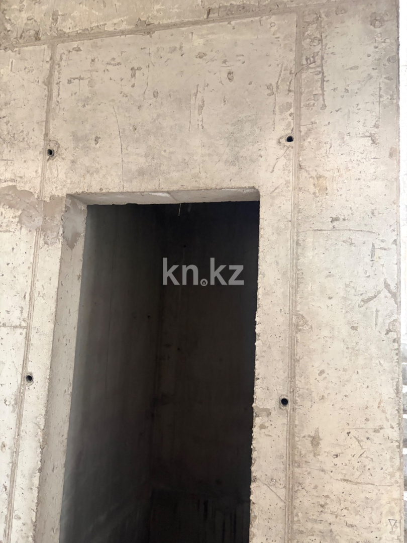 Продажа 4-комнатной квартиры, 47 м² в Алматы - фото 4