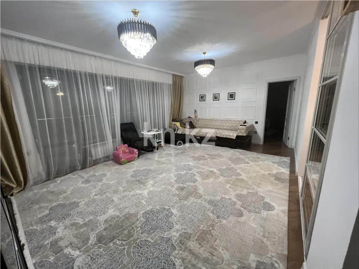 Продажа 3-комнатной квартиры, 89 м², мкр. Коктем-3, дом  24 в Алматы