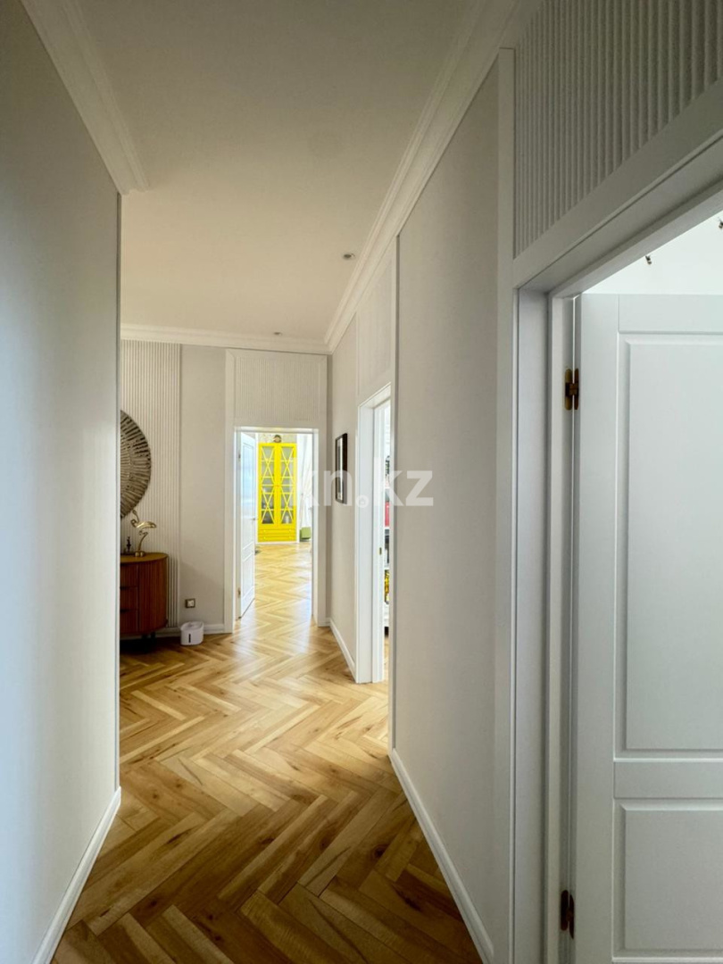 Продажа 4-комнатной квартиры, 175 м², ул. Жусан в Астане - фото 3