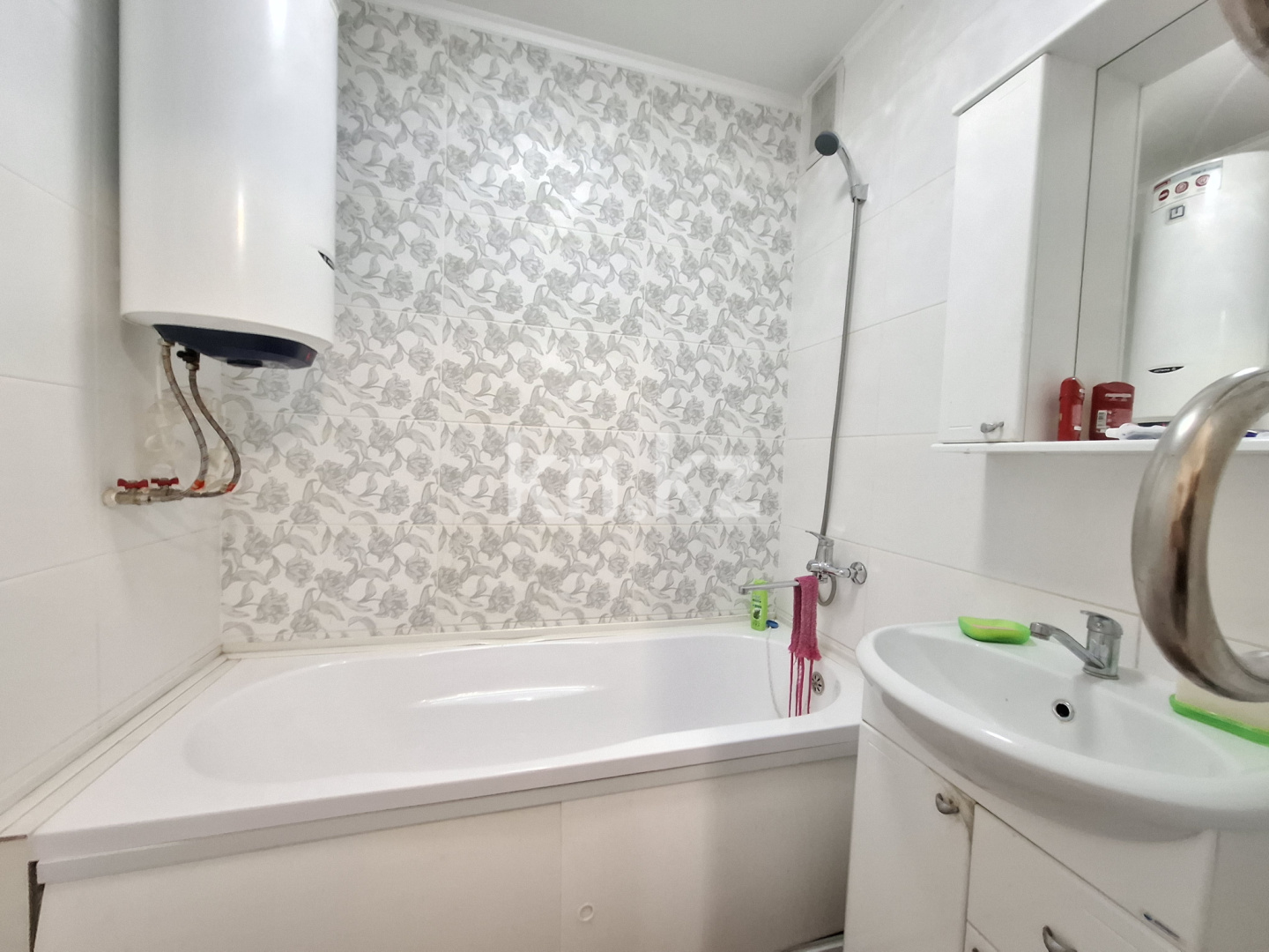 Продажа 2-комнатной квартиры, 53.1 м², мкр-н 22, дом  31 в Караганде - фото 14