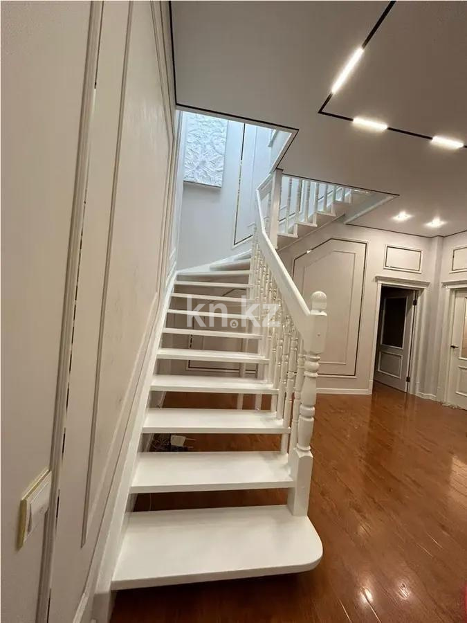 Продажа 5-комнатной квартиры, 240 м², ул. Жанар, дом  37е в Алматы - фото 10