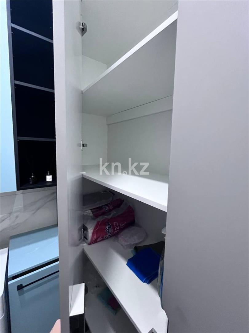 Продажа 2-комнатной квартиры, 73 м², ул. Момышулы в Караганде - фото 48