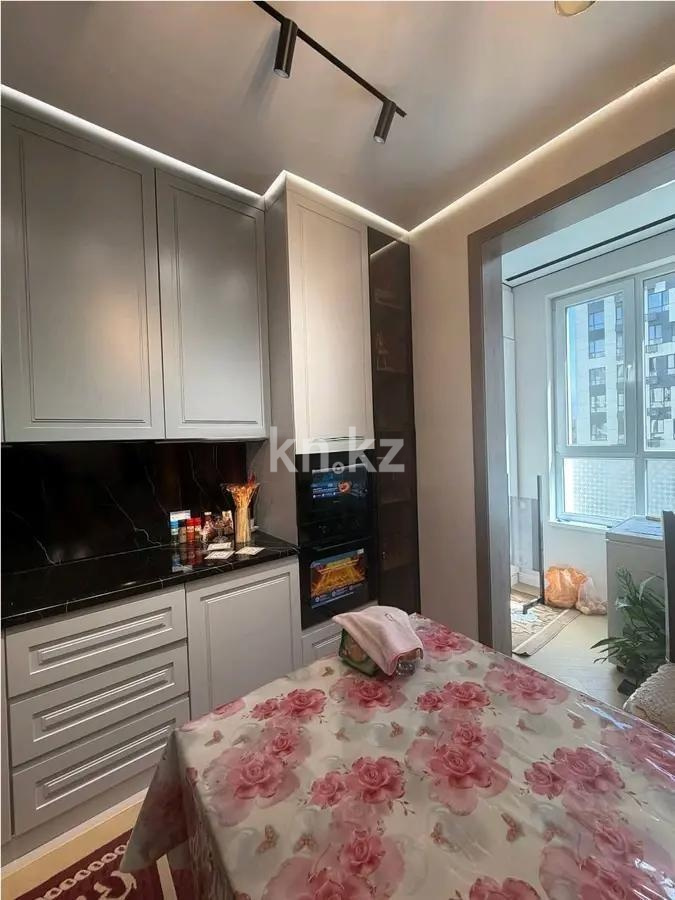 Продажа 2-комнатной квартиры, 72 м² в Алматы - фото 2