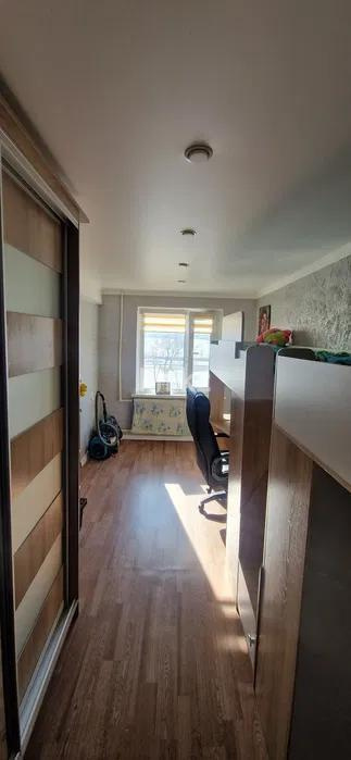 Продажа 3-комнатной квартиры, 57 м² в Шахтинске - фото 2