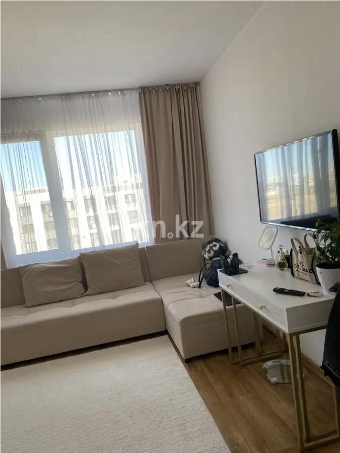 Продажа 1-комнатной квартиры, 35 м² в Астане