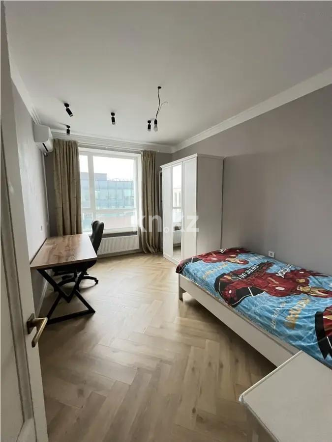 Продажа 4-комнатной квартиры, 135 м², ул. Бокейхана, дом  16 в Астане - фото 3