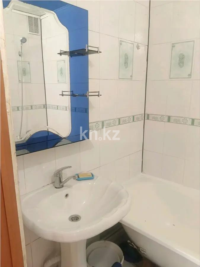 Продажа 2-комнатной квартиры, 51 м², 15 мкр., дом  26/3 в Караганде - фото 4