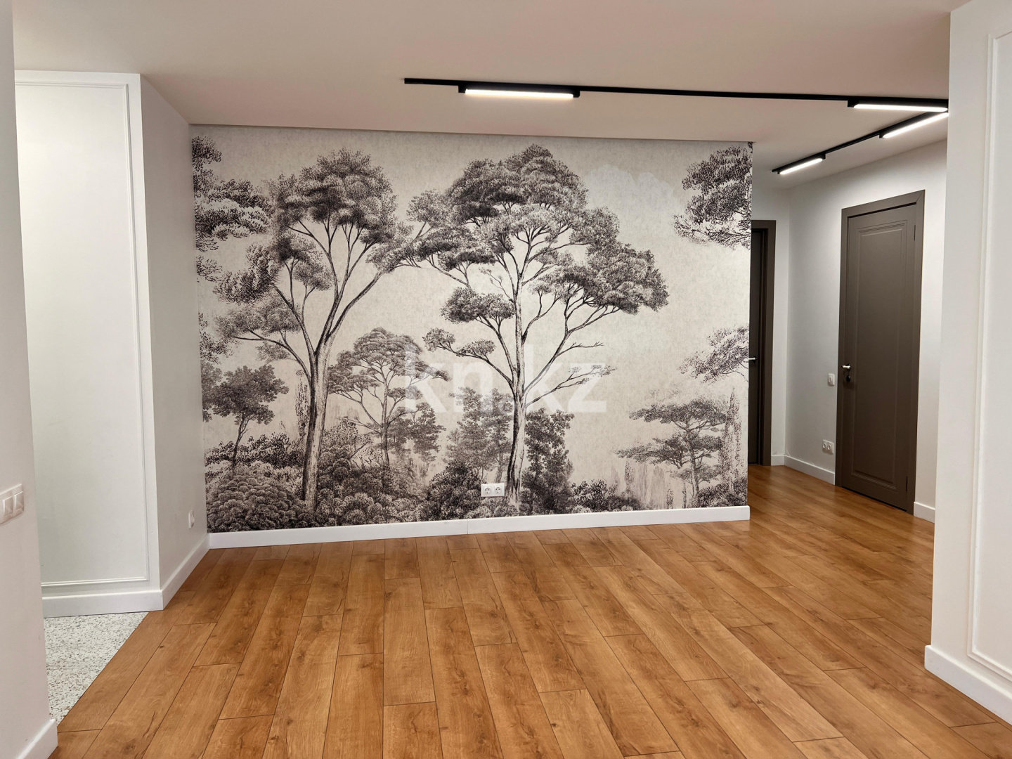 Продажа 4-комнатной квартиры, 124 м², пр. Туран, дом  57/3 - ул. Бухар жырау в Астане - фото 11