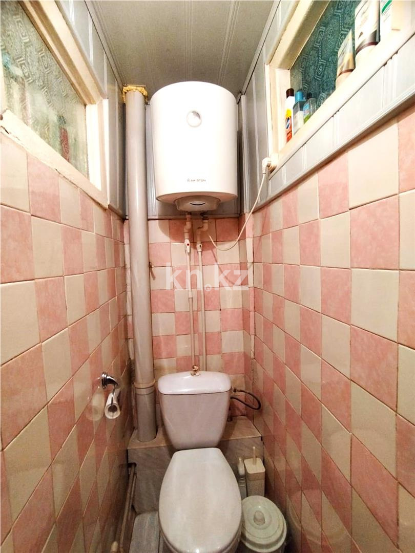 Продажа 3-комнатной квартиры, 62 м², ул. Ермекова, дом  83 в Караганде - фото 13