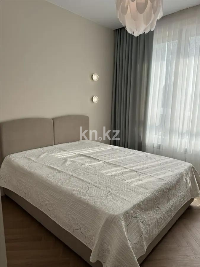 Продажа 3-комнатной квартиры, 77 м², ул. Утеген батыра, дом  11в в Алматы - фото 3