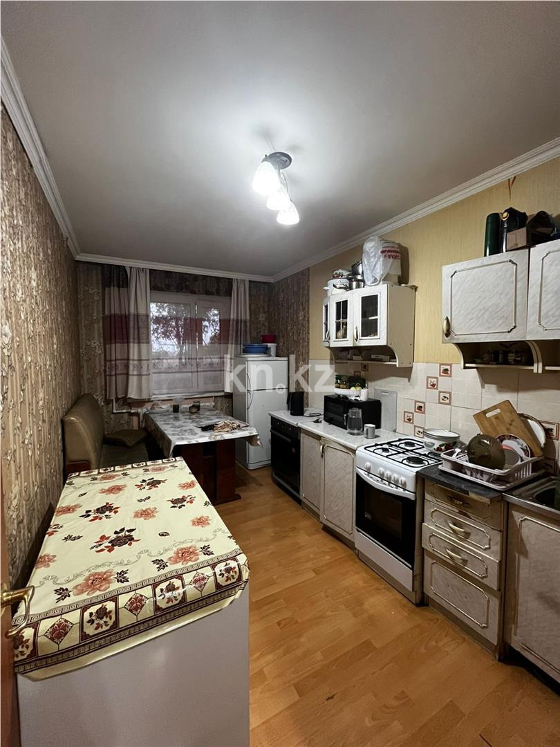 Продажа 4-комнатной квартиры, 61 м², мкр-н 15 в Караганде - фото 7