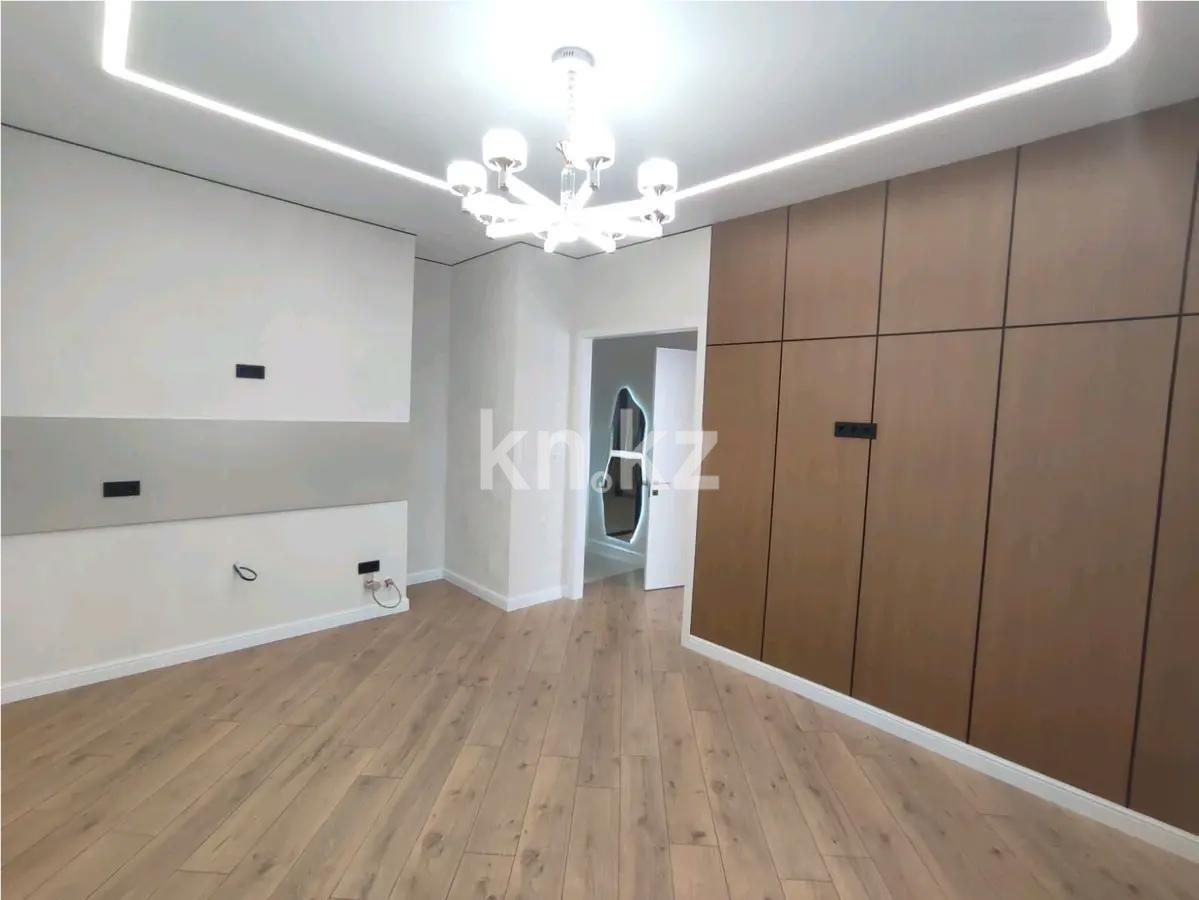 Продажа 2-комнатной квартиры, 38 м², ул. Казыбек би, дом  41/1 в Астане - фото 3