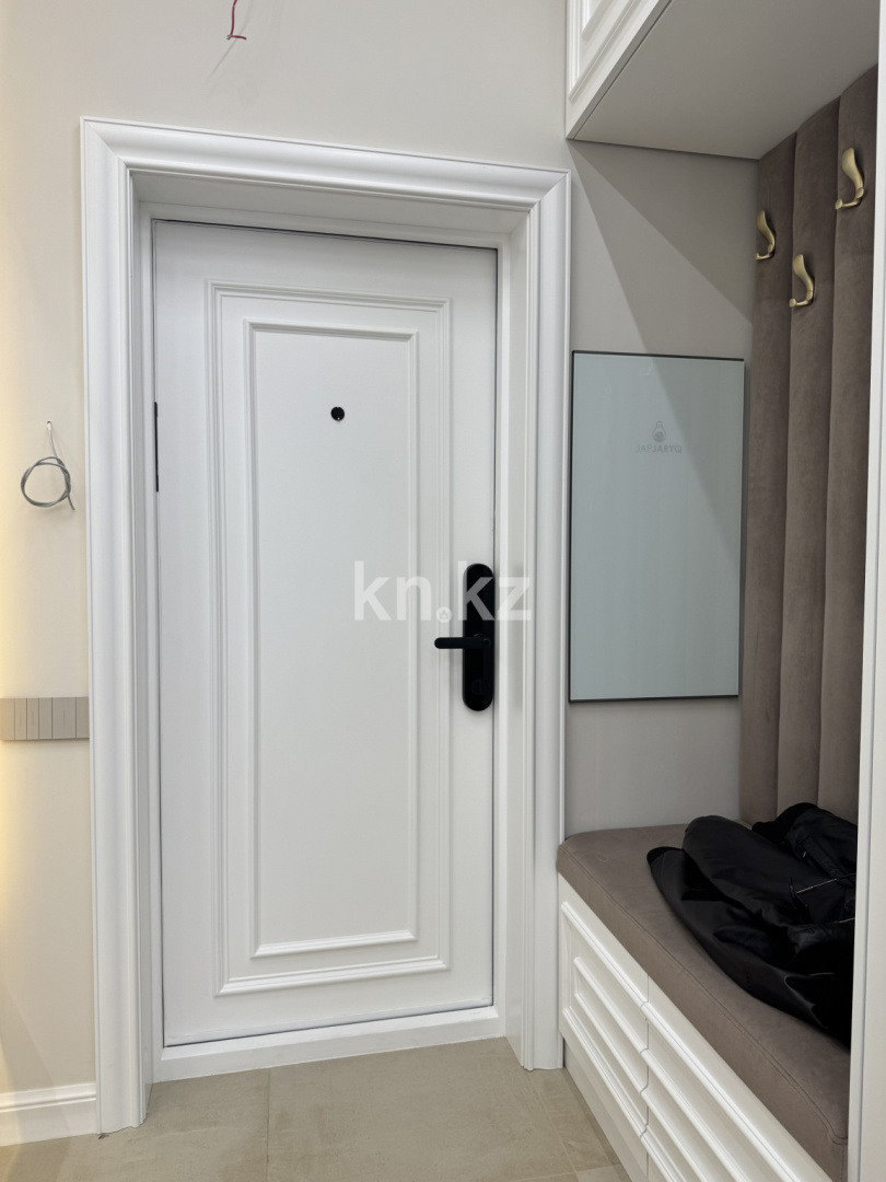 Продажа 3-комнатной квартиры, 115 м², ул. Утеген батыра, дом  11д в Алматы - фото 35