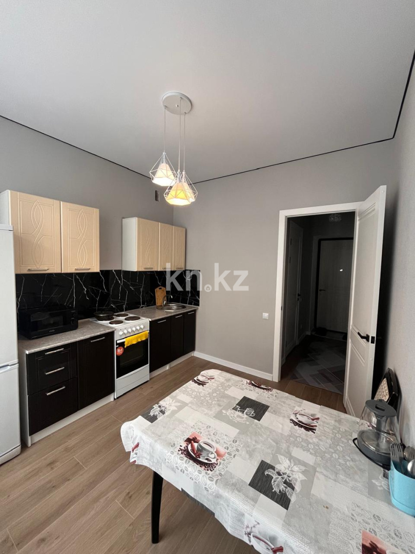 Аренда 1-комнатной квартиры, 38 м², пр. Туран, дом  55/7 в Астане - фото 3