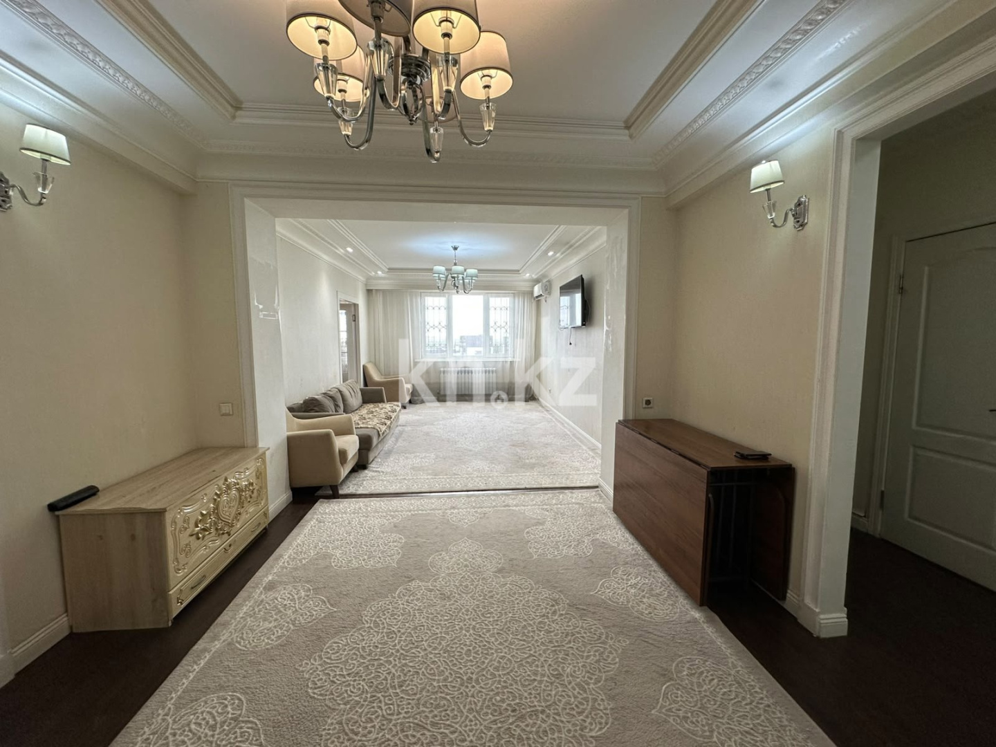 Аренда 3-комнатной квартиры, 106 м² в Алматы