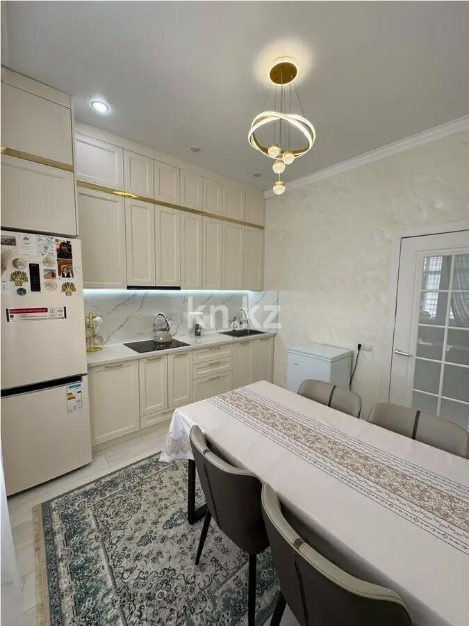 Продажа 1-комнатной квартиры, 40 м² в Астане - фото 2