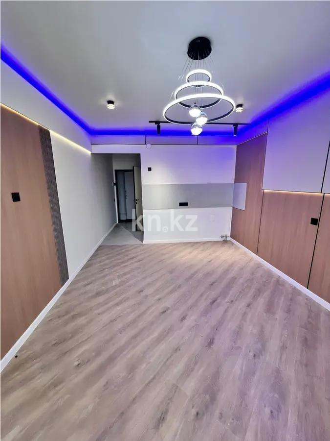 Продажа 1-комнатной квартиры, 27 м², ул. Жолымбет, дом  42/5 в Алматы - фото 2