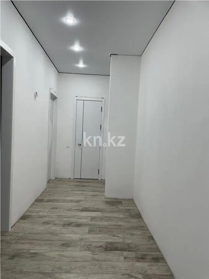 Продажа 3-комнатной квартиры, 87 м², пр. Республики, дом  23/2 в Караганде - фото 6